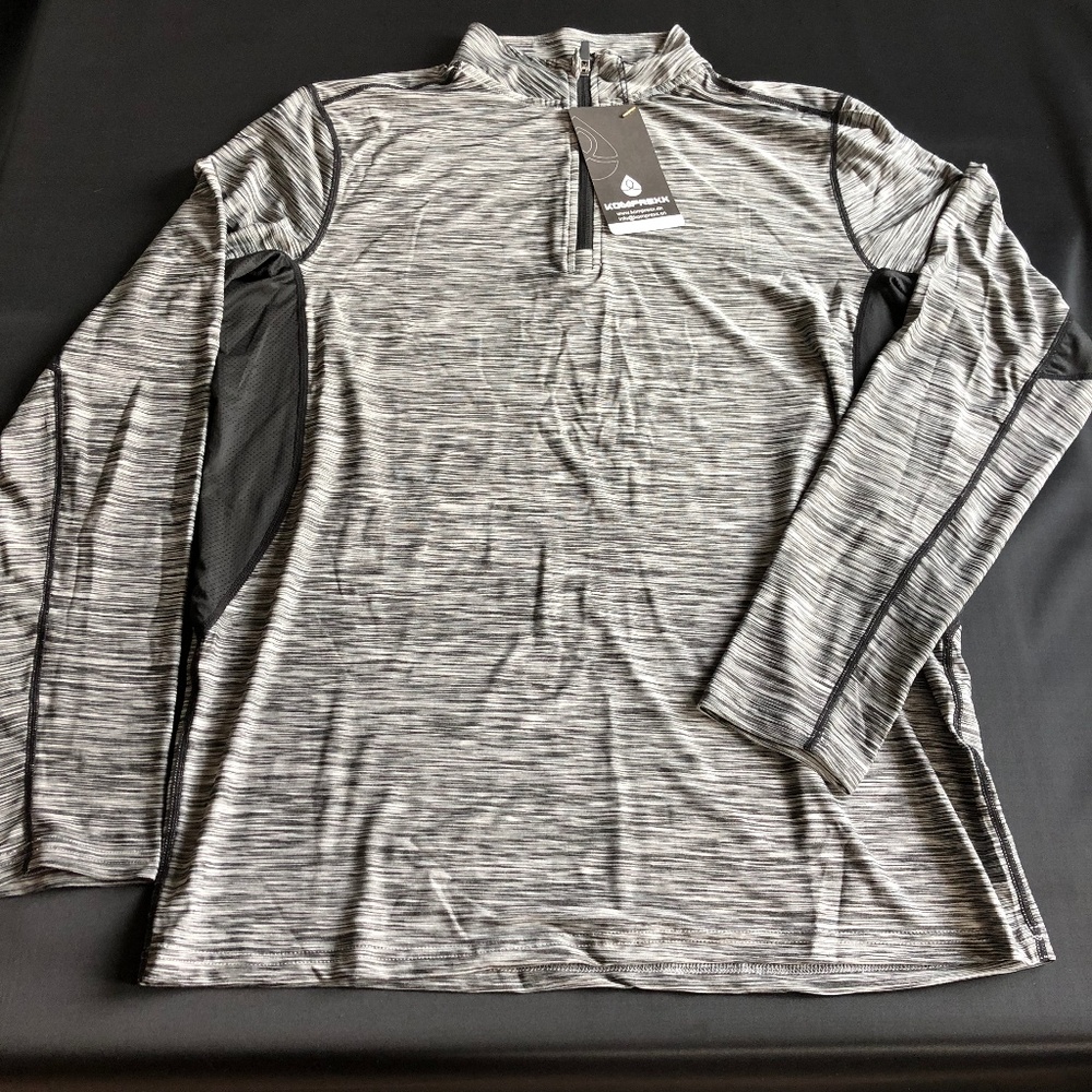 NWT Long sleeve quarter zip athletic top